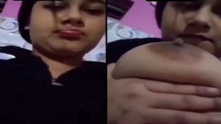Dehati sex girlfriend exposing huge boobs