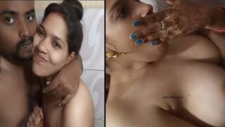 Indian porn selfie wife in doggy sex in bathroom