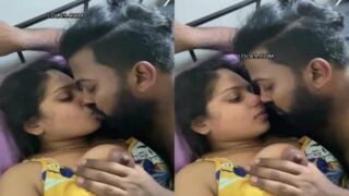 Mallu wife big boob sucking and kissing romance