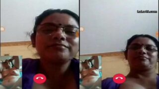 Bengali mature boudi Gitanjali in nude videos making