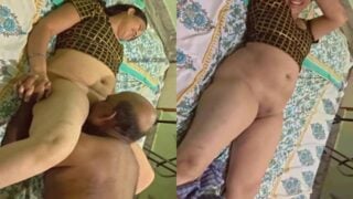 Bald guy licking pussy of house owner wife scandal MMS