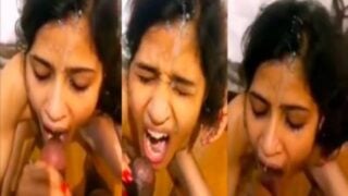 Cum shower bath of horny desi girlfriend gives blowjob